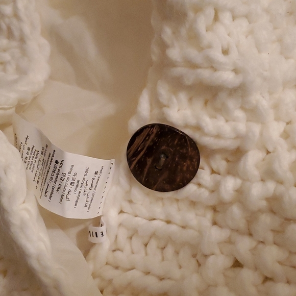 ❤️ POTTERY BARN Set of 2 Button Knit Fur Trim Pillow Covers ❤️ - Picture 9 of 15